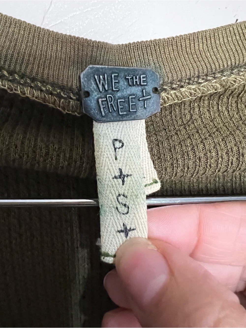 We The Free Free People Synergy Cuff Army Green Thermal Boho Western Crochet - Picture 6 of 8
